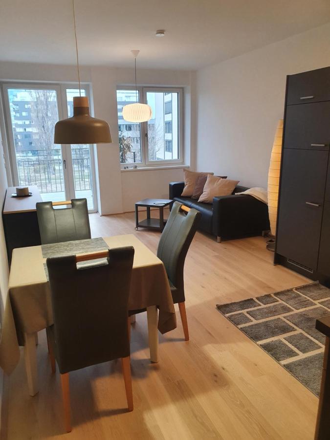 Kahlenbergblick Im Viertel Zwei Apartment Vienna Exterior photo